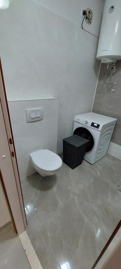 Lana Apartament *